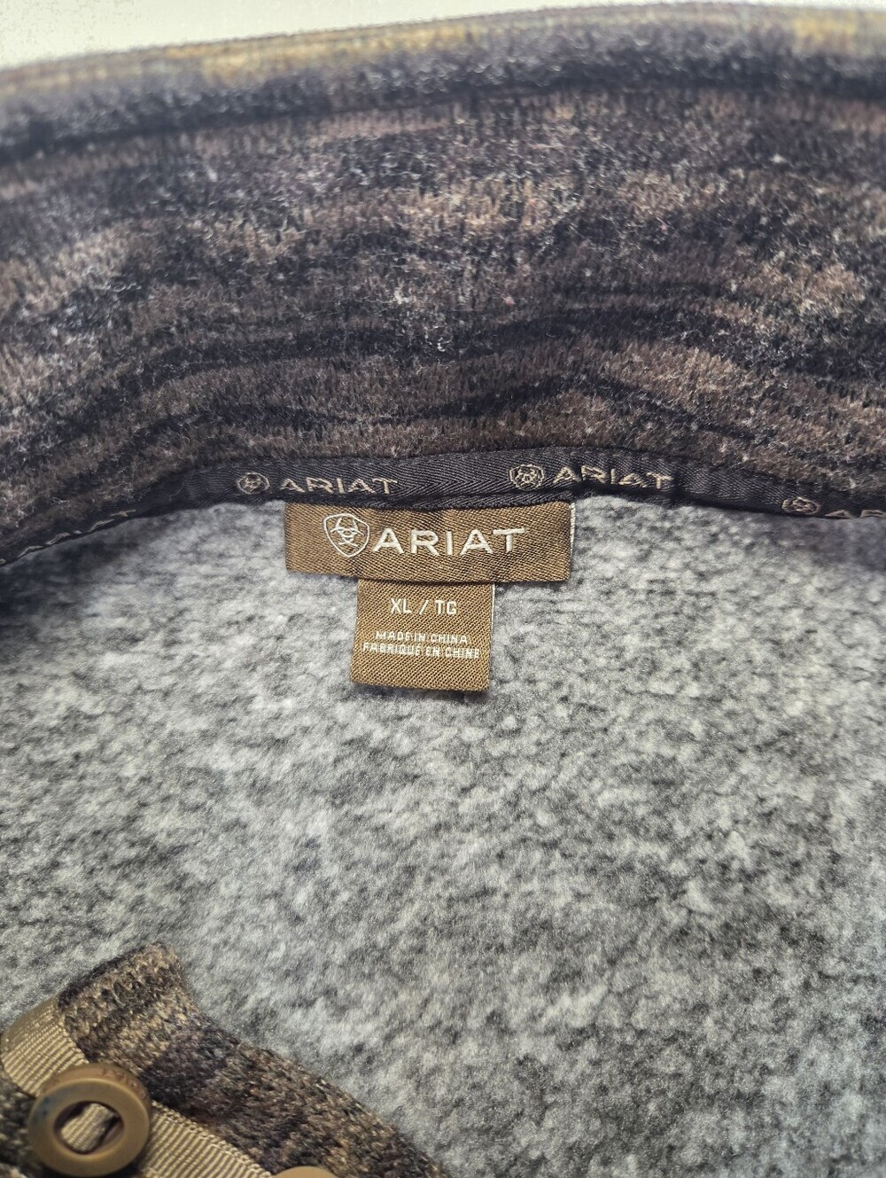 Ariat XL Southwest Fleece Snap Neck Pullover - Picture 3 of 9